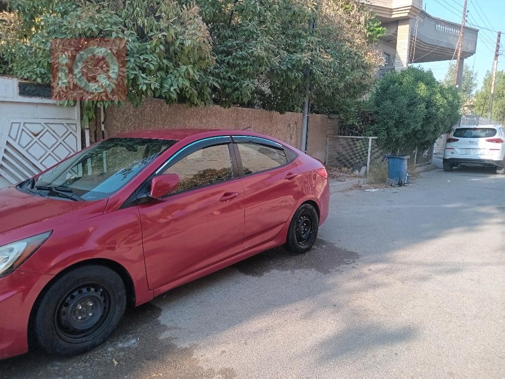 هیوندای ئەکسنت